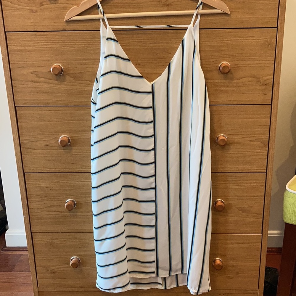 🎉3/$15 1. State Striped Shift Dress - Picture 4 of 6